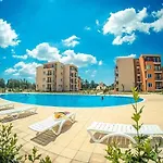 Charming, Floor, 1 Bedroom Daire Sunny Beach
